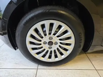 Photo 6 Fiat 500  e 118ch (RED) MY25