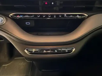 Photo 13 Fiat 500  e 118ch (RED) MY25