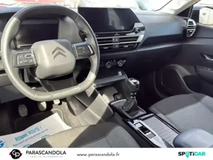 Photo 7 Citroën C4  1.2 PureTech 100ch S&S YOU