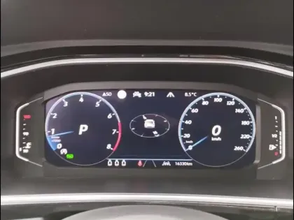 Photo 9 Volkswagen T-roc  1.5 TSI EVO 150ch R-Line DSG7