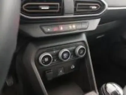 Photo 7 Dacia Sandero  1.0 ECO-G 100ch Stepway Extreme -24