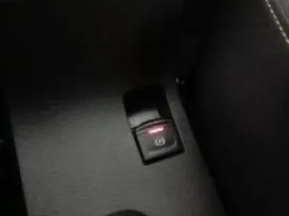 Photo 8 Dacia Sandero  1.0 ECO-G 100ch Stepway Extreme -24