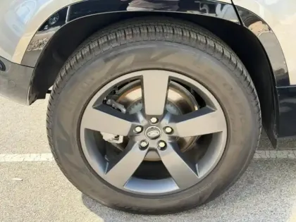 Photo 8 Land rover Defender  110 2.0 P300e X-Dynamic SE