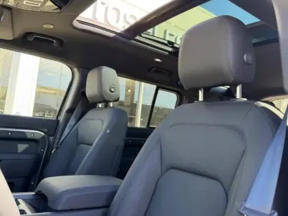 Photo 11 Land rover Defender  110 2.0 P300e X-Dynamic SE