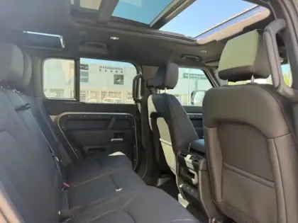 Photo 14 Land rover Defender  110 2.0 P300e X-Dynamic SE