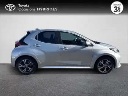 Photo 8 Toyota Yaris  116h Design 5p MC24