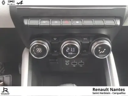 Photo 11 Renault Clio  TCe 90ch Intens X-Tronic Boite AUTO