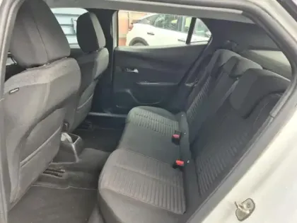 Photo 15 Peugeot 2008  1.2 PureTech 100ch S&S Active Pack