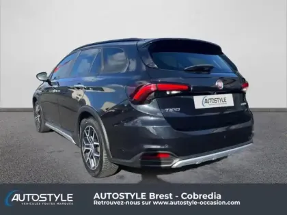 Photo 16 Fiat Tipo Gén. II Ph2 MY23 Cross 5