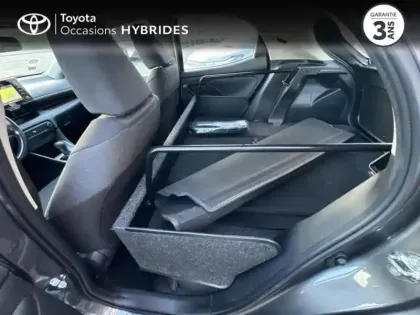 Photo 11 Toyota Yaris  116h France Business 5p