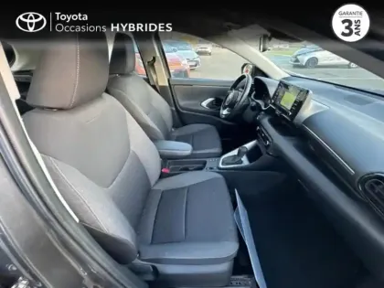 Photo 5 Toyota Yaris  116h France Business 5p