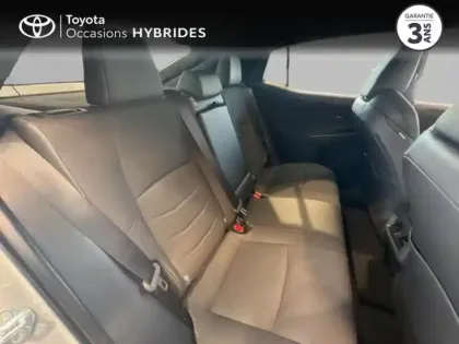 Photo 11 Toyota C-HR + 224ch 77kWh Design Grande Autonomie