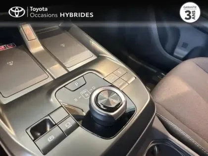 Photo 13 Toyota C-HR + 224ch 77kWh Design Grande Autonomie