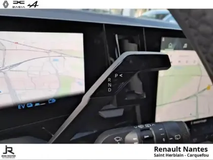 Photo 10 Renault Espace  1.2 E-Tech full hybrid 200ch Techno 7 places