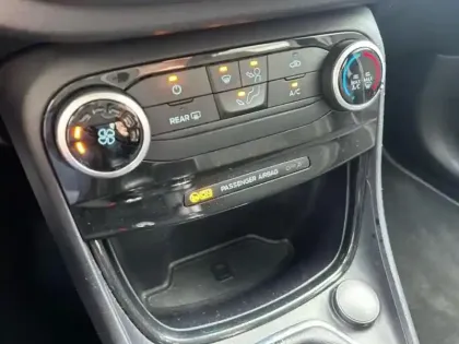 Photo 14 Ford Puma  1.0 Flexifuel 125ch S&S mHEV ST-Line