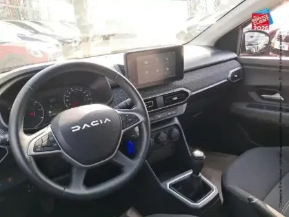 Photo 14 Dacia Sandero  1.0 ECO-G 100ch Stepway Expression -24