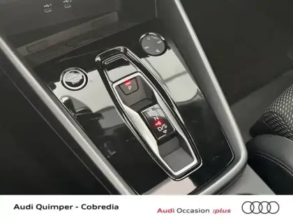 Photo 14 Audi A3  Sportback 35 TFSI 150ch Hybride S line S tronic 7