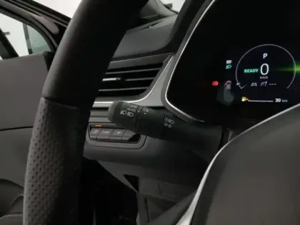 Photo 6 Renault Captur  1.6 E-Tech full hybrid 145ch Techno