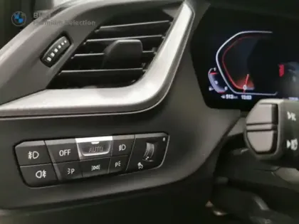 Photo 11 BMW Serie 1 Série 1 116iA 109ch M Sport DKG7