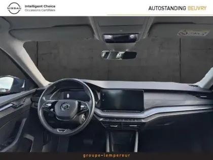 Photo 10 Skoda Octavia  Combi 2.0 TDI 150ch Ambition DSG7 Euro6d-AP