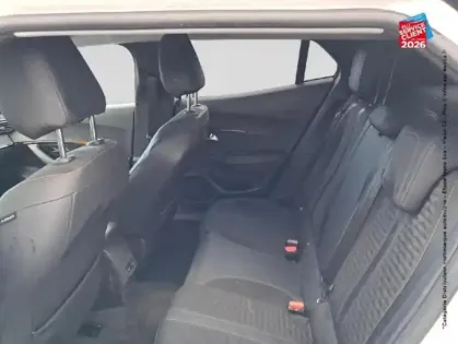 Photo 10 Peugeot 2008  e- 136ch Roadtrip