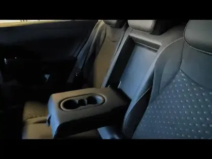 Photo 13 Volkswagen T-roc  1.5 eTSI 150ch R-Line DSG7