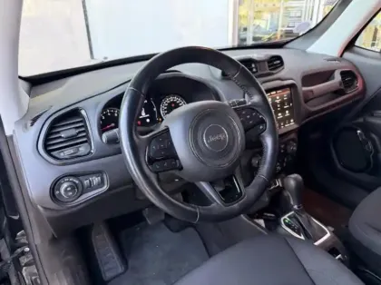 Photo 11 Jeep Renegade  1.3 GSE T4 150ch Brooklyn Edition BVR6