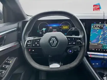 Photo 11 Renault Austral  1.2 E-Tech full hybrid 200ch Iconic esprit Alpine- 24