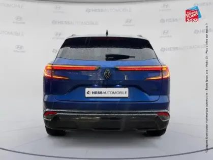 Photo 6 Renault Austral  1.2 E-Tech full hybrid 200ch Iconic esprit Alpine- 24