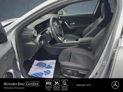 Photo 11 Mercedes Classe A  200 163ch AMG Line 7G-DCT