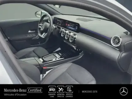 Photo 10 Mercedes Classe A  200 163ch AMG Line 7G-DCT