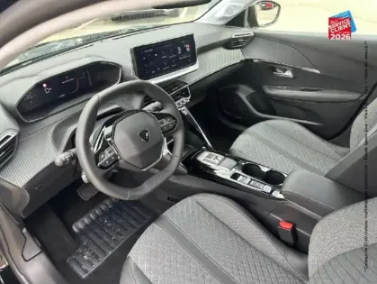 Photo 29 Peugeot 208  1.2 Hybrid 145ch Allure e-DCS6 Siege chauf