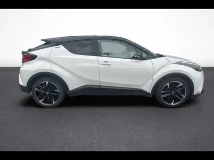 Photo 6 Toyota C-HR  184h GR-Sport 2WD E-CVT MY22