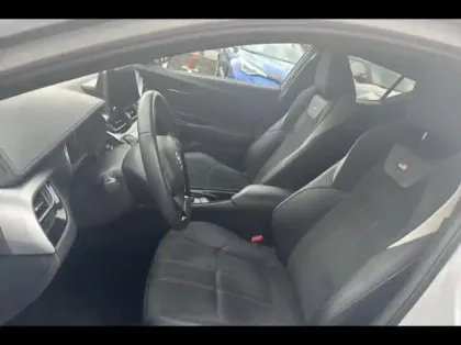 Photo 9 Toyota C-HR  184h GR-Sport 2WD E-CVT MY22