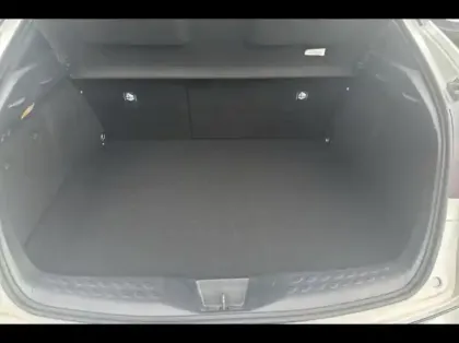 Photo 8 Toyota C-HR  184h GR-Sport 2WD E-CVT MY22