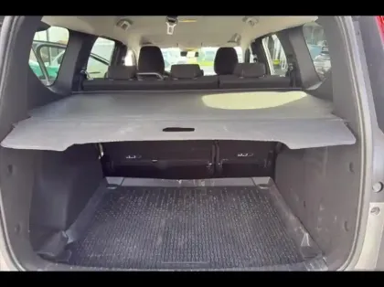 Photo 11 Dacia Jogger  1.6 hybrid 140ch Extreme+ 5 places -24