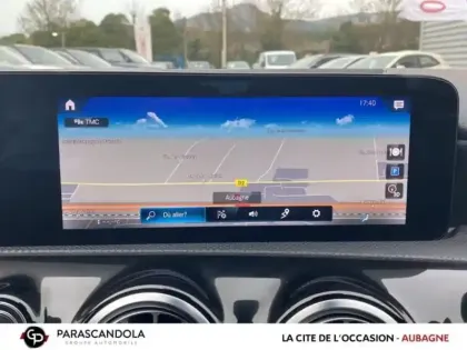 Photo 11 Mercedes Classe A  180 136ch AMG Line 7G-DCT