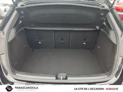 Photo 5 Mercedes Classe A  180 136ch AMG Line 7G-DCT