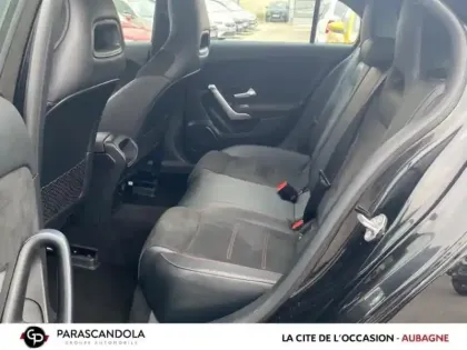 Photo 9 Mercedes Classe A  180 136ch AMG Line 7G-DCT