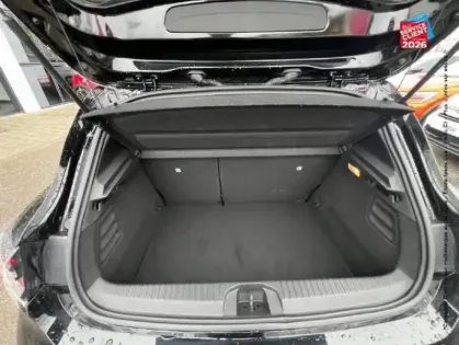 Photo 13 Renault Clio  1.6 E-Tech 145ch full hybrid Techno - 24