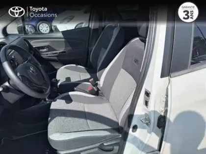 Photo 10 Toyota Yaris  70 VVT-i Design Y20 5p MY19