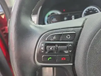 Photo 14 Kia Niro  1.6 GDi 105ch ISG + électrique 43.5ch Design DCT6