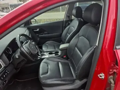 Photo 10 Kia Niro  1.6 GDi 105ch ISG + électrique 43.5ch Design DCT6