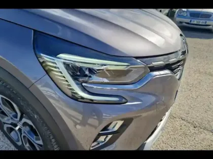 Photo 14 Renault Captur  1.6 E-Tech hybride 145ch Techno