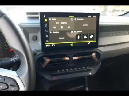 Photo 14 Dacia Duster  1.6 hybrid 140ch Extreme