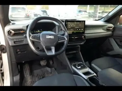 Photo 12 Dacia Duster  1.6 hybrid 140ch Extreme