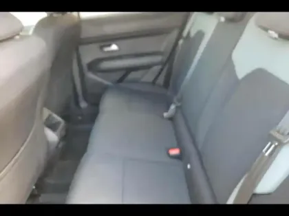 Photo 10 Dacia Duster  1.6 hybrid 140ch Extreme