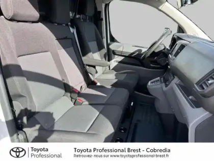 Photo 5 Toyota Proace  Long 75kWh Business Electric RC21