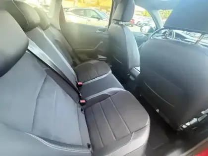 Photo 12 Volkswagen Taigo  1.0 TSI 110ch Style DSG7