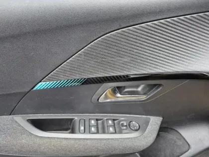 Photo 9 Peugeot 208  1.2 PureTech 100ch S&S Style